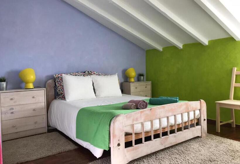 Номер Basic, Ericeira Surf Camp