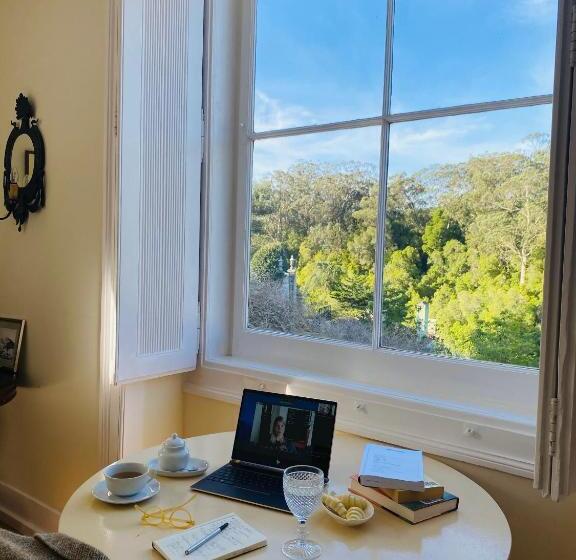 로얄 스위트, Casa Holstein Quinta De Sao Sebastiao Sintra