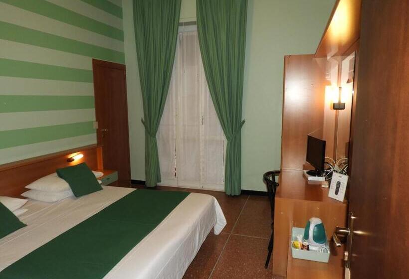 Номер Стандарт с Балконом, Albergo Glory