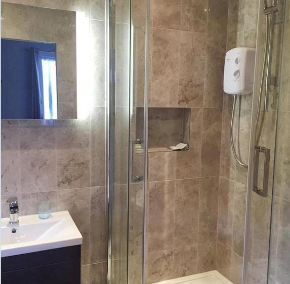 Студия Стандарт, Avis