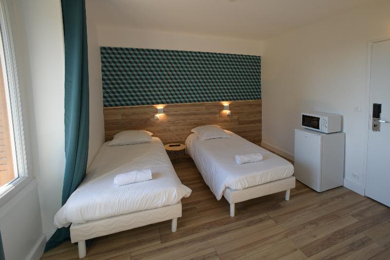 Номер Стандарт, Cit Hôtel La Résidence