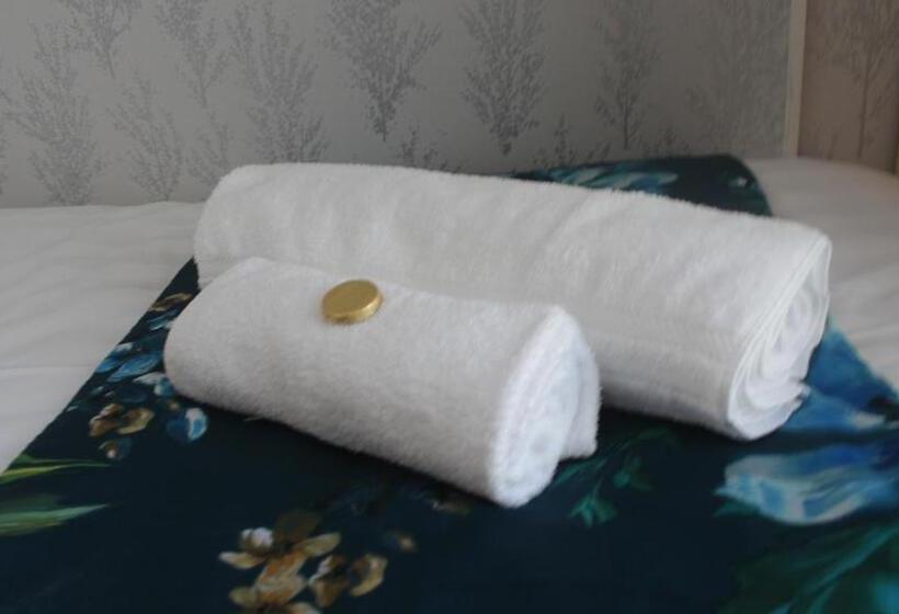 Camera Standard Singola Bagno Condiviso, The Heidi Bed & Breakfast