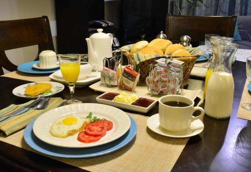 اتاق استاندارد سه نفره, Kangaroo Wasi Airport Bed & Breakfast