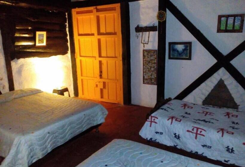 Семейный Номер, Tarragona Hostal