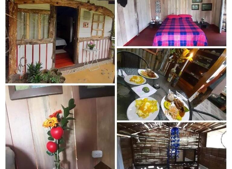 Студио Стандарт с Балконом, Tarragona Hostal