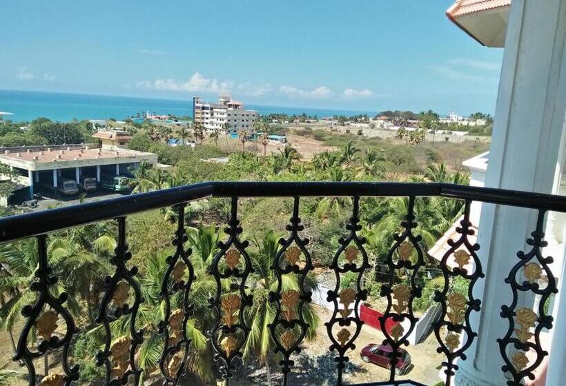 Трехместный Номер Deluxe, Viswa Residency