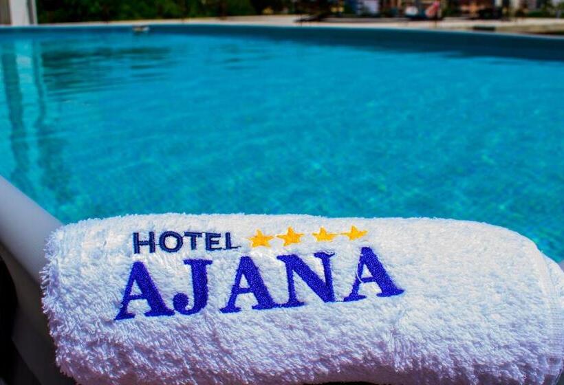 Economy Triple Room, Ajana