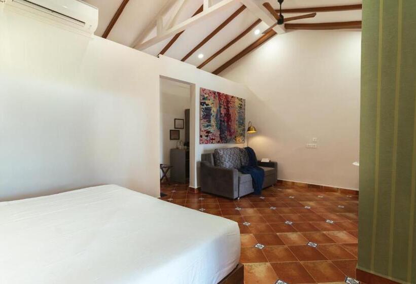 سوئیت با تخت بزرگ, C Roque Beach Resort