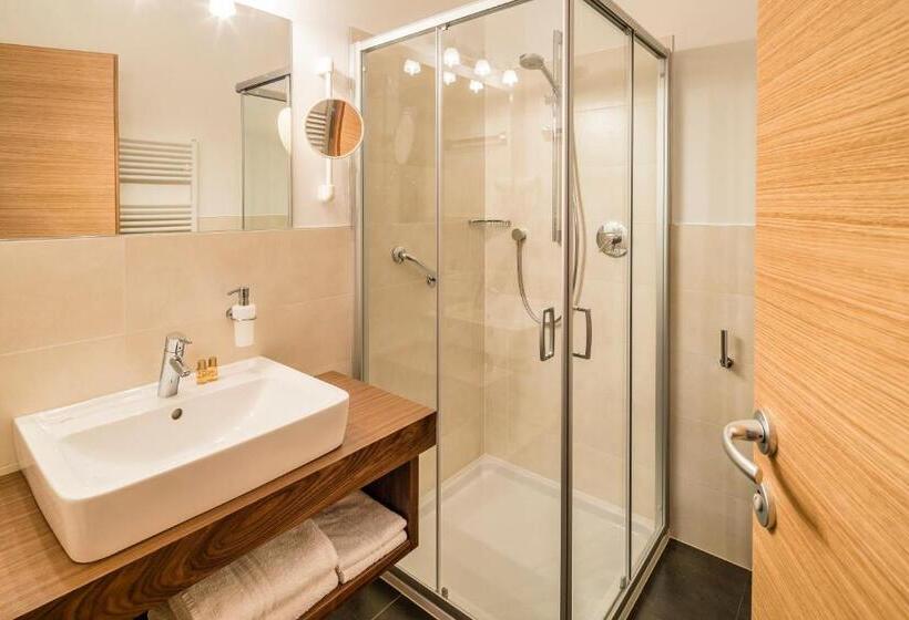 Полулюкс с Балконом, Gasthof Hotel Terzer