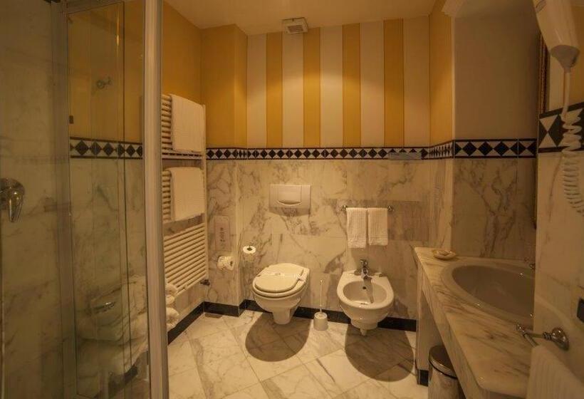 Стандартный Номер Кровать Кинг, Cannero