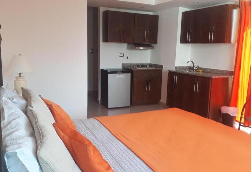 سوییت لوکس, Figaro Hotel Samana