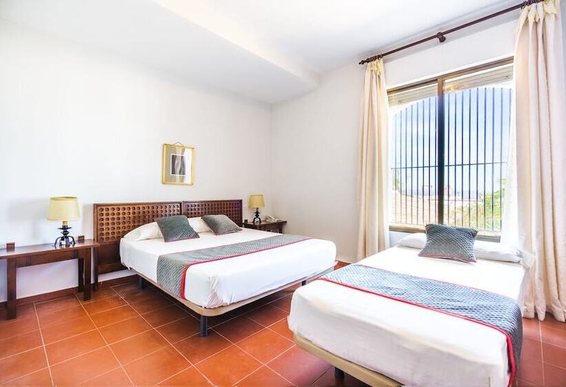 Трехместный Номер Superior, Venta Del Alto Hotel Las Cumbres By Vivere Stays