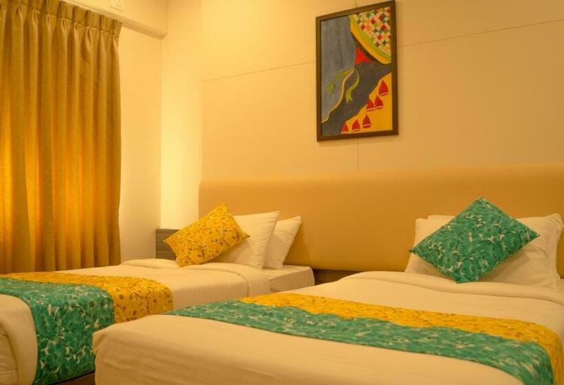 غرفة قياسية, Royal Serenity Kammanahalli