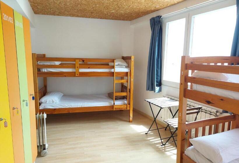 اتاق استاندارد چهار تخته, áncora Hostel Foz