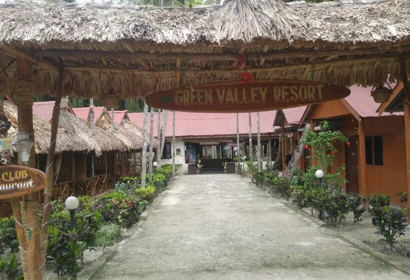 デラックスルーム, Green Valley Resort
