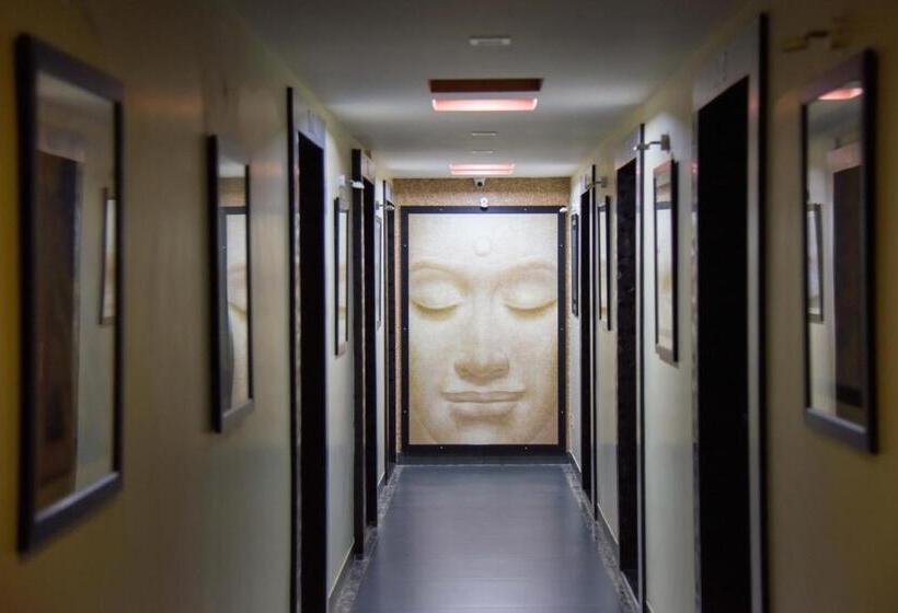 Стандартный Номер Кровать Кинг, Tulsi Residency