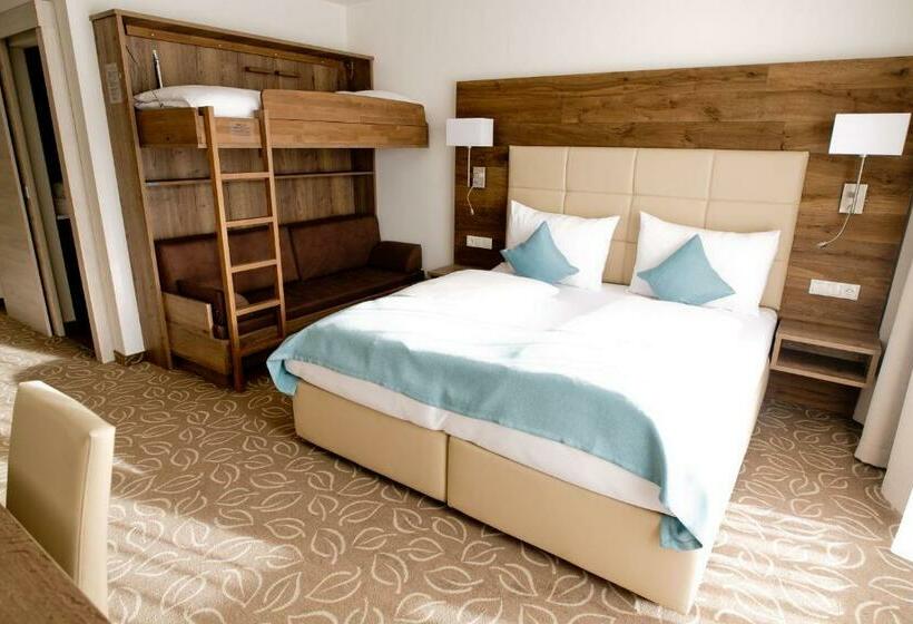 Номер Стандарт с Балконом, Landhotel Berger