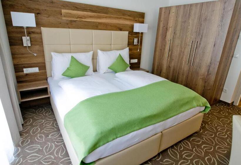 Апартаменты 1 Спальня с Видом, Landhotel Berger