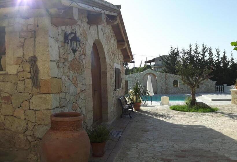 스탠다드 스튜디오 풀장 전망, Casale Rocca Russa B&b