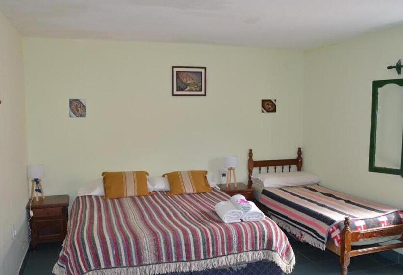 패밀리 룸, Hostal Milmahuasi Iruya