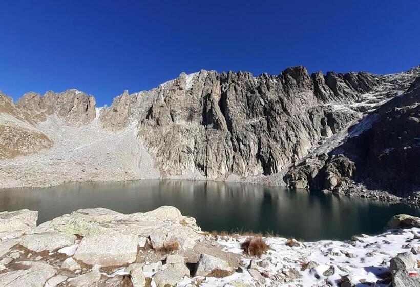 Номер Стандарт, Monte Cimone