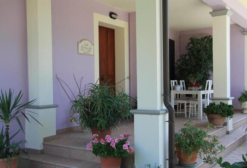 4인용 스탠다드 룸, B&b Valmarecchia