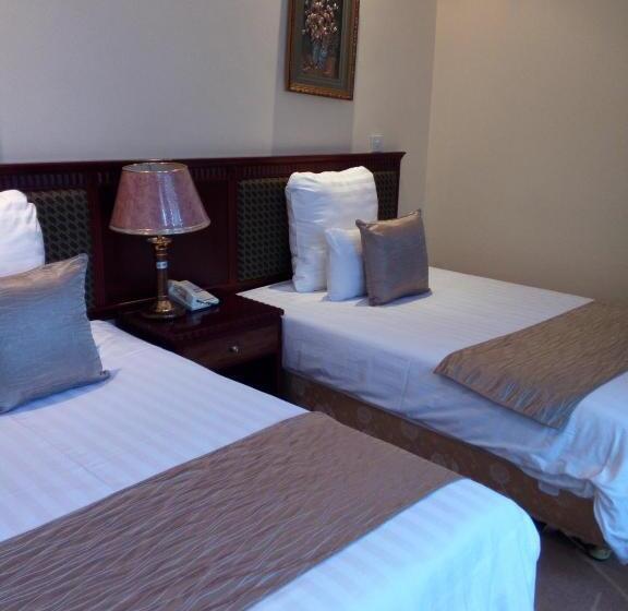 이그제큐티브 스위트, Gold Crest Hotel   Arusha