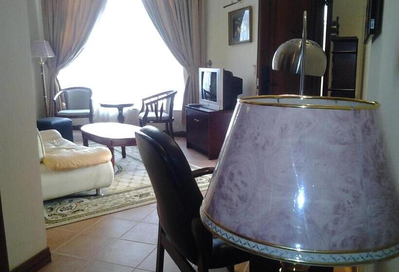 이그제큐티브 스위트, Gold Crest Hotel   Arusha