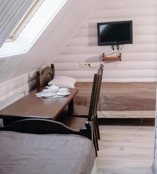 다락방 스탠다드 룸, Villa Leku Spa Resort