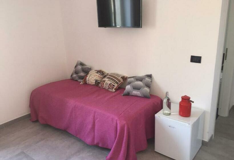 Номер Стандарт, Interno 10