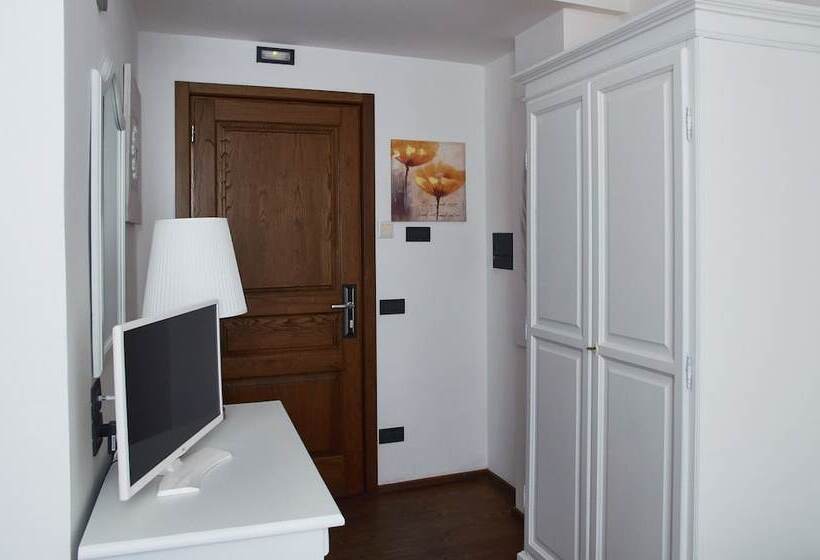 اتاق استاندارد یک نفره, Maison Juliette