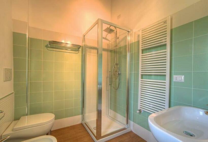 اتاق لوکس, Relais Piano Valle