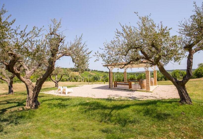 اتاق استاندارد سه نفره, Relais Piano Valle