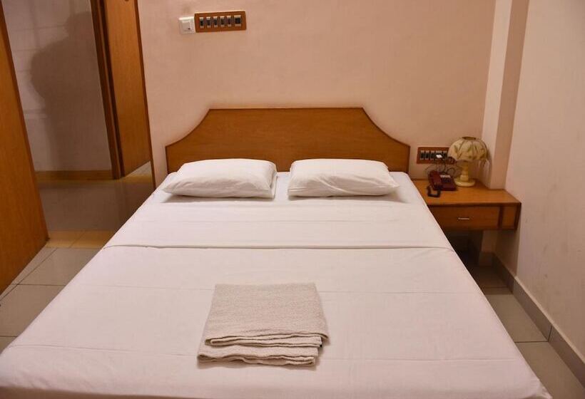 Номер Стандарт, Yogiram Inn