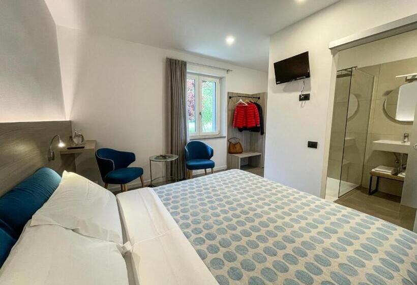 Номер Стандарт Вид на Сад, Locanda Alla Perla