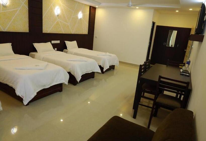 اتاق لوکس چهار تخته, Anna Residency