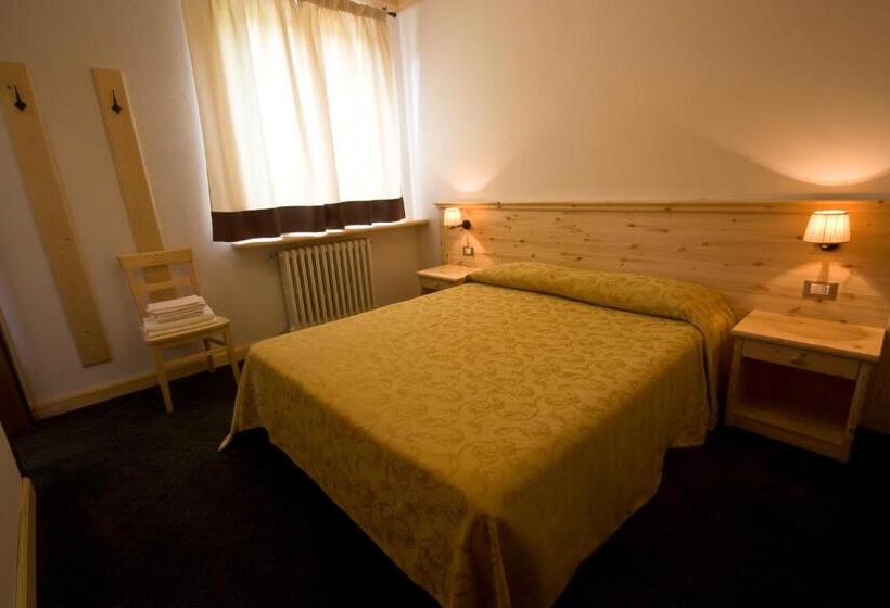 Номер Стандарт Трехместный, Sport Hotel Prodongo