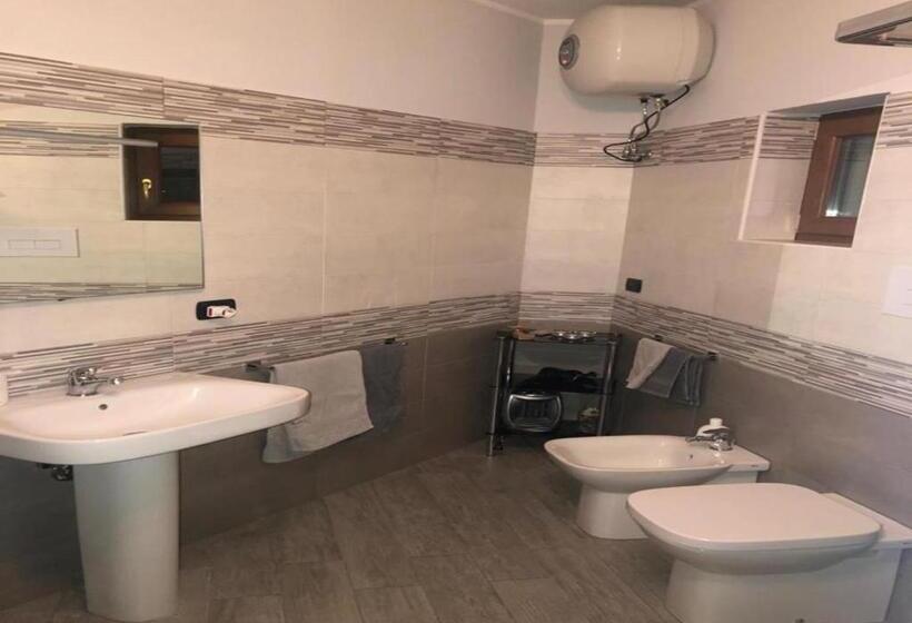 Номер Стандарт, B&b Camelie