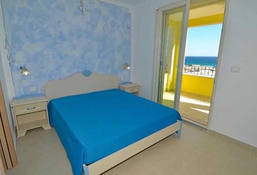 海景标准间带阳台, B&b Lu Cantoru