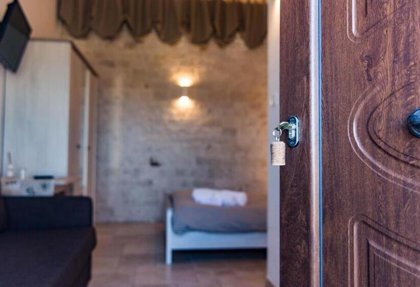Номер Стандарт, Relais La Masseriola