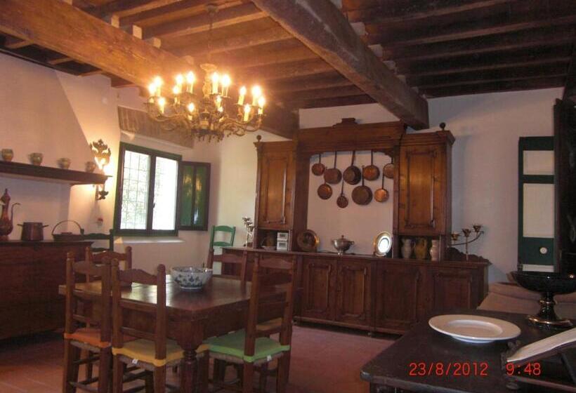 디럭스 룸, Bed And Breakfast Di Charme La Bonarella