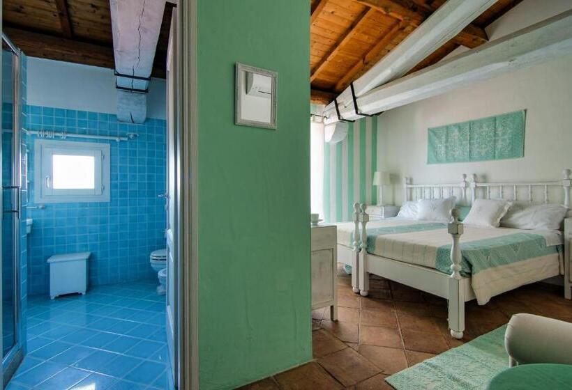 اتاق استاندارد با بالکن, Domus Corallia Luxury Rooms