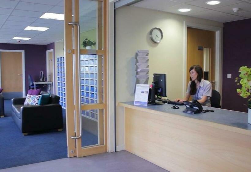 Номер Стандарт Индивидуальный, Queen Margaret University Residences
