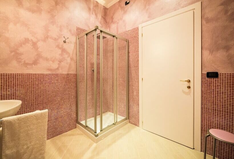 Номер Стандарт Вид на Сад, Villa Bellini Room&breakfast