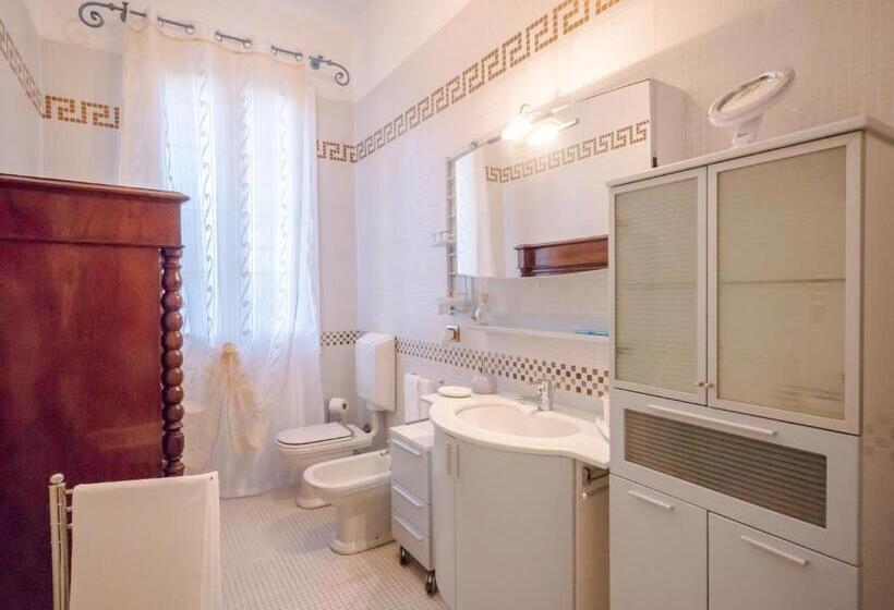 Номер Deluxe, Villa Bellini Room&breakfast