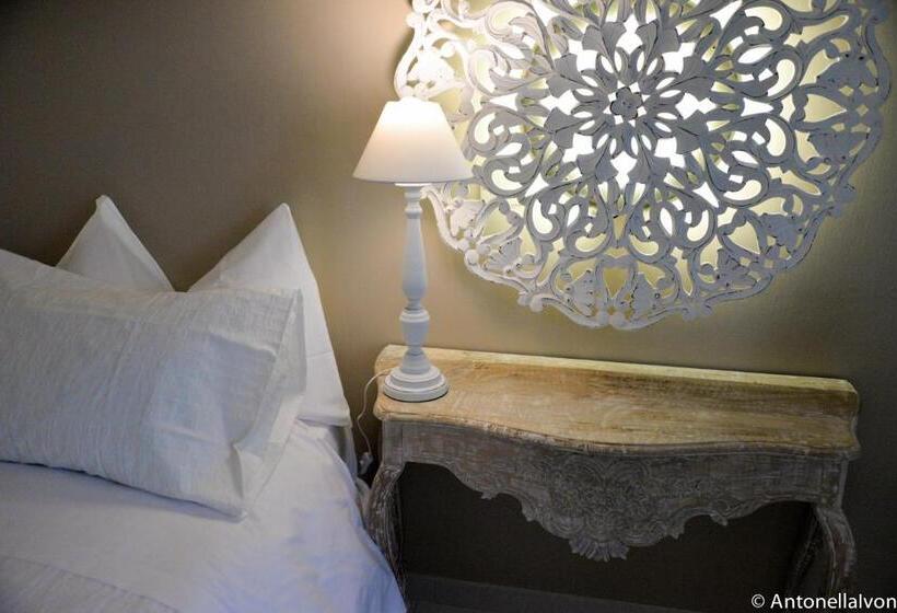 Quarto Deluxe, Silva