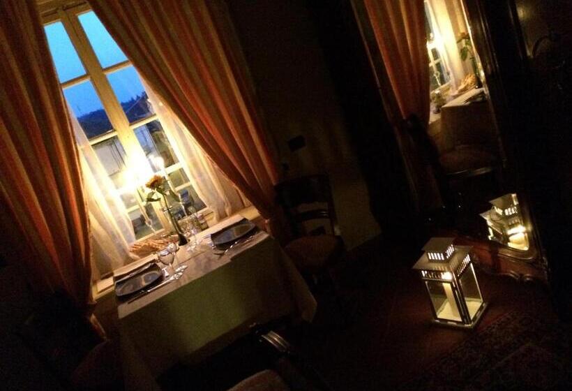 Полулюкс, La Foresteria Del Castello   Wellness Hotel In Dimora Storica