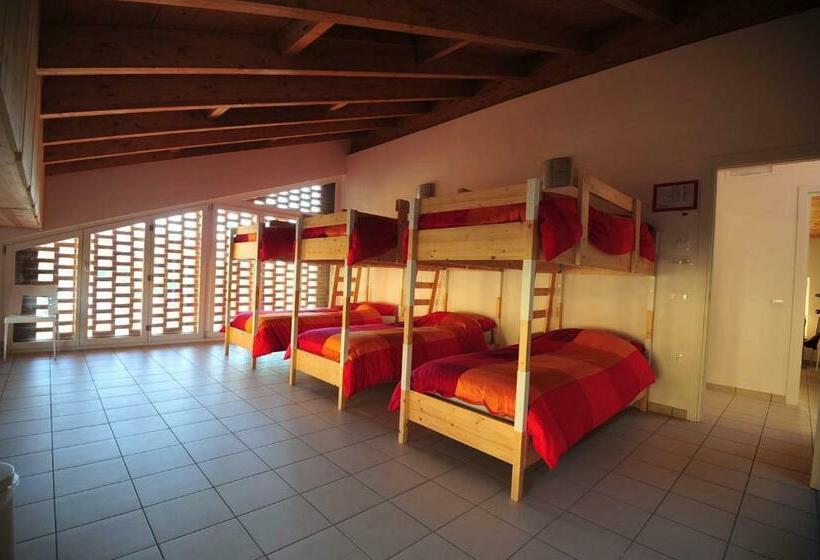 Cama em Quarto Compartilhado, Ostello Casa Rossa