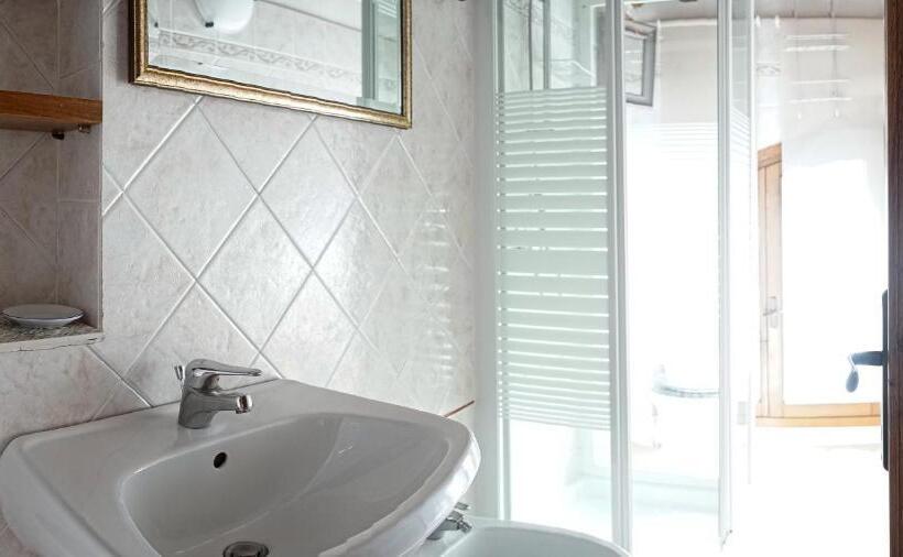 Люкс Вид на Город, B&b Le Undici Lune