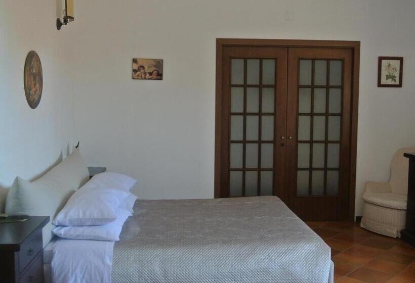 اتاق استاندارد چهار تخته, Villa Carlotta Resort